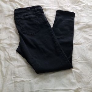 Black Skinny Jeans